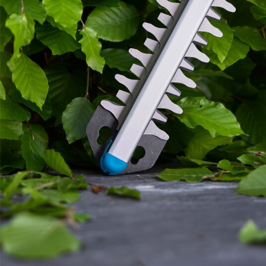 Akumulátorové nožnice na živý plot EasyCut 45/18V – set