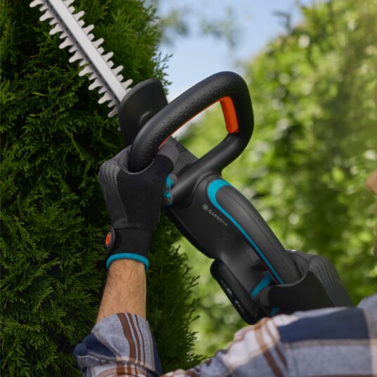 Akumulátorové nožnice na živý plot EasyCut 55/18V – bez akumulátora