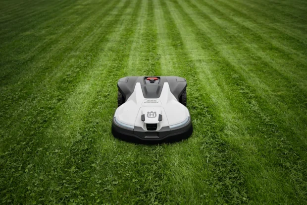 Robotická kosačka Husqvarna Automower 430V NERA