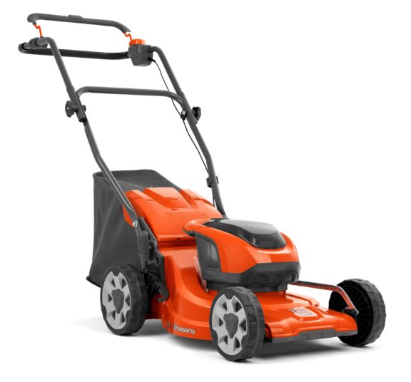 Kosačka LC137i set s 2 akumlátormi