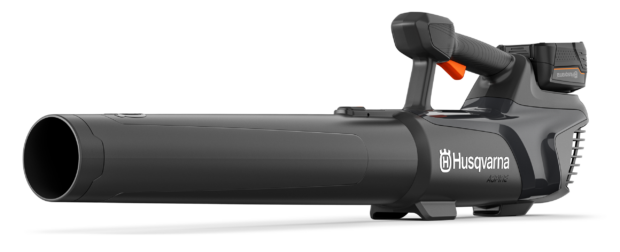 Husqvarna Aspire™ B8X-P4A s akumulátorom a nabíjačkou